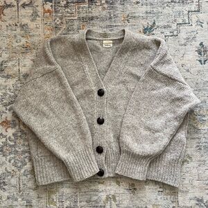 Babaa wool cardigan in light mist
